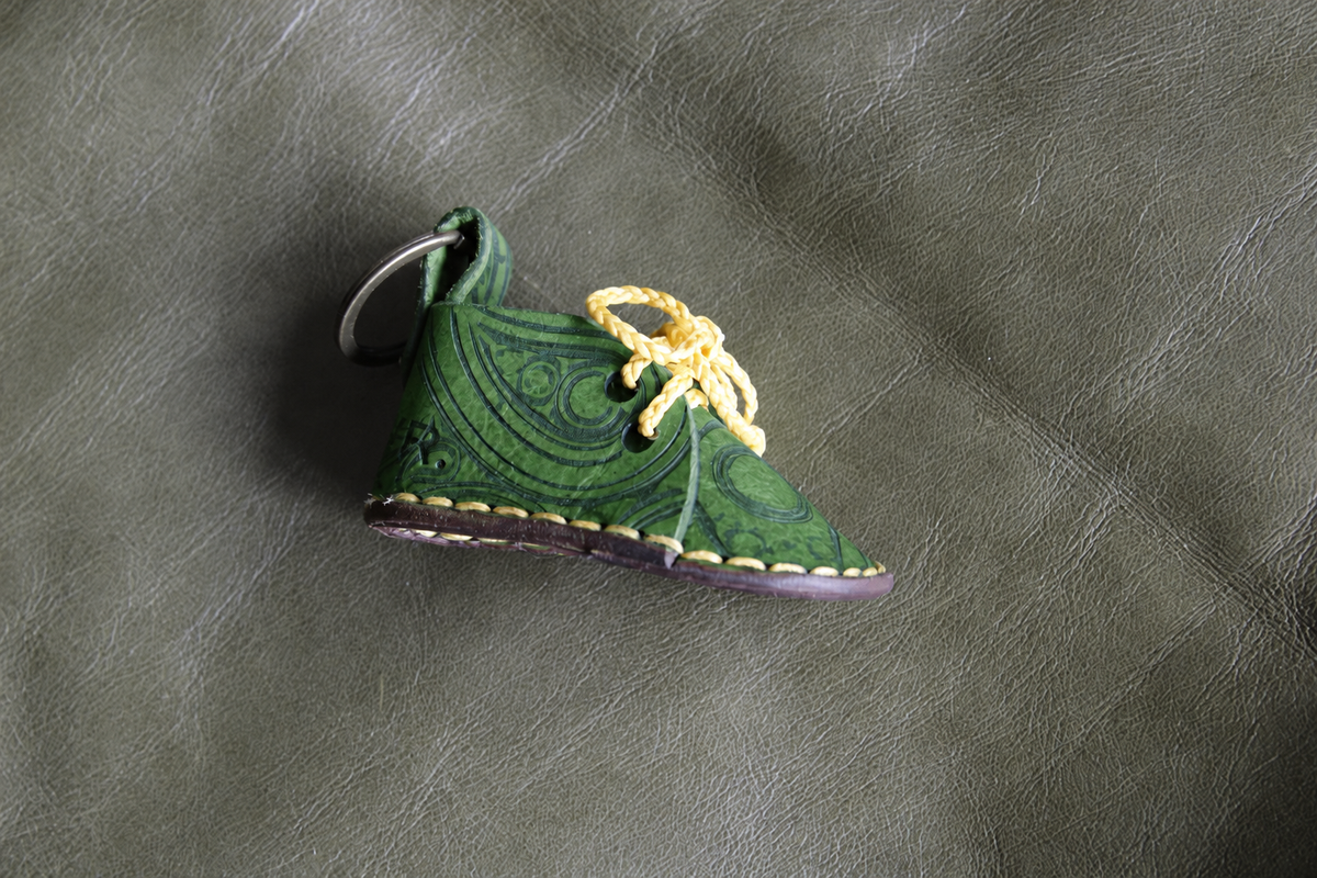 Veldskoen Keyring in Green