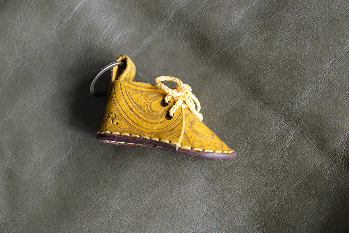 Veldskoen Keyring in Yellow